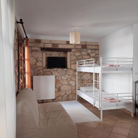 普萨克迪亚Elpida Stone House公寓 外观 照片