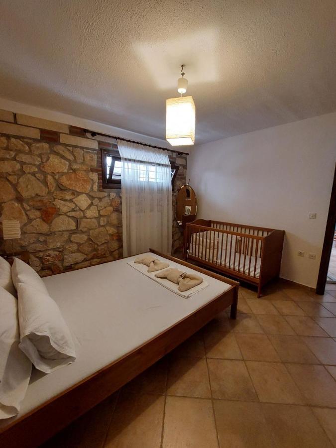 普萨克迪亚Elpida Stone House公寓 外观 照片